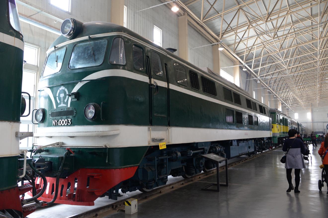 ディーゼル機関車・電気機関車 | 中国鉄道博物館