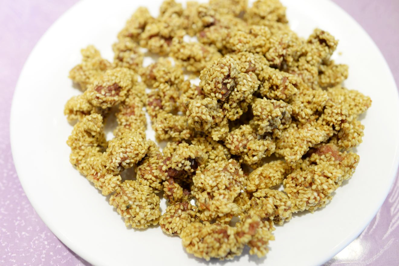 鶏肉のゴマ揚げ | 北京