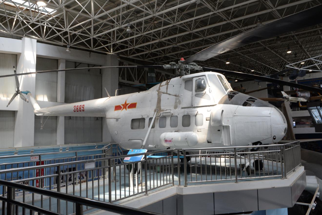 屋内展示（ハンガー）その2 | 中国航空博物館